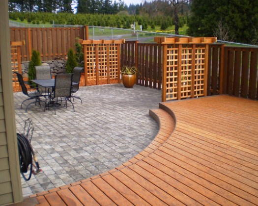 stunning-wooden-patio-deck-design-ideas-for-large-backyard-decor
